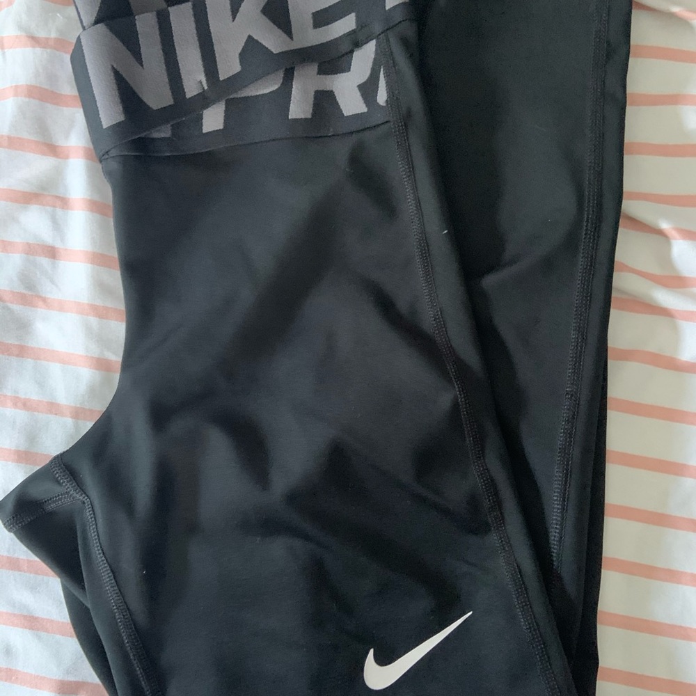 Nike Intertwist leggings